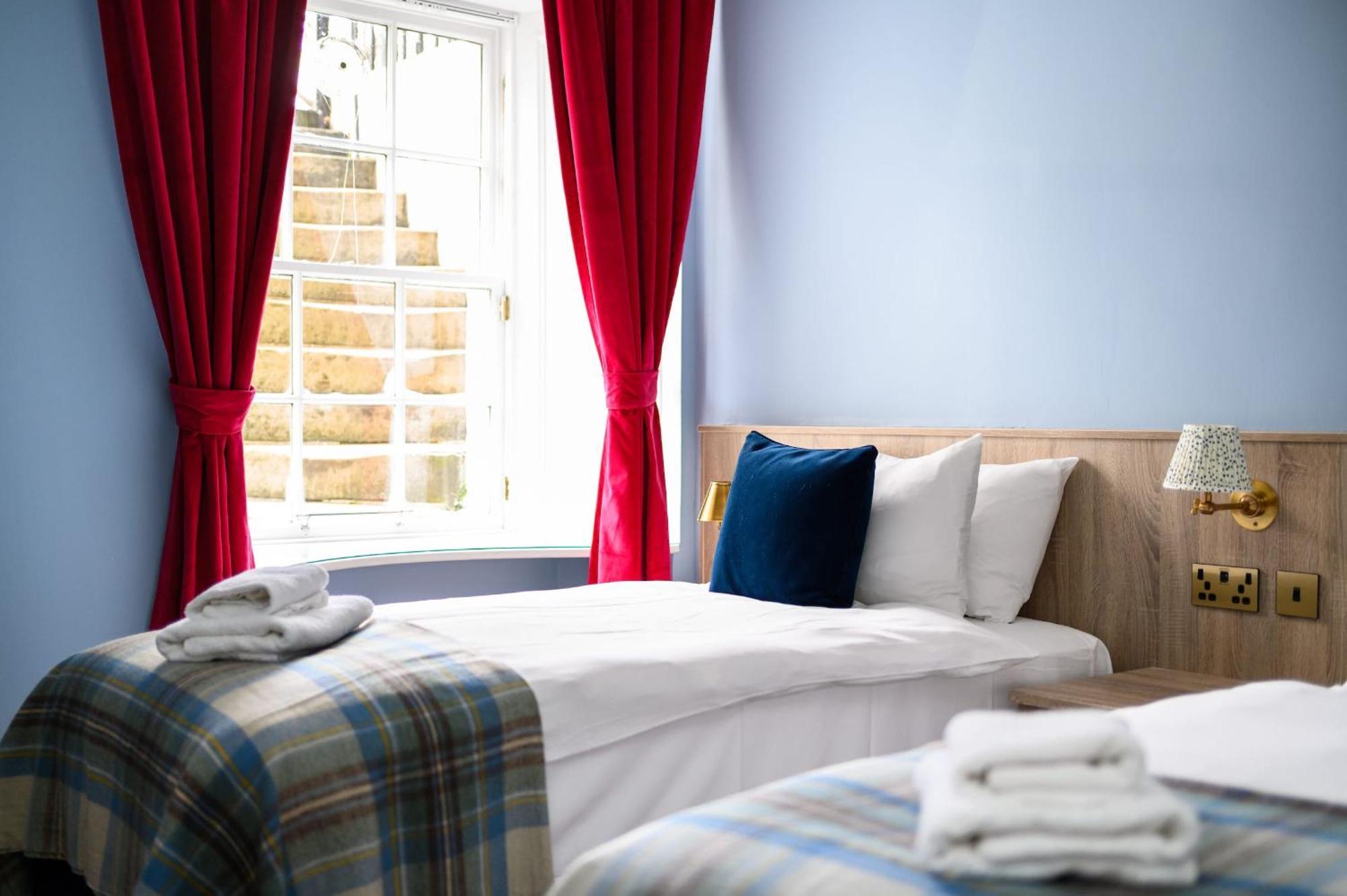 Queen Charlotte Guesthouse エディンバラ エクステリア 写真