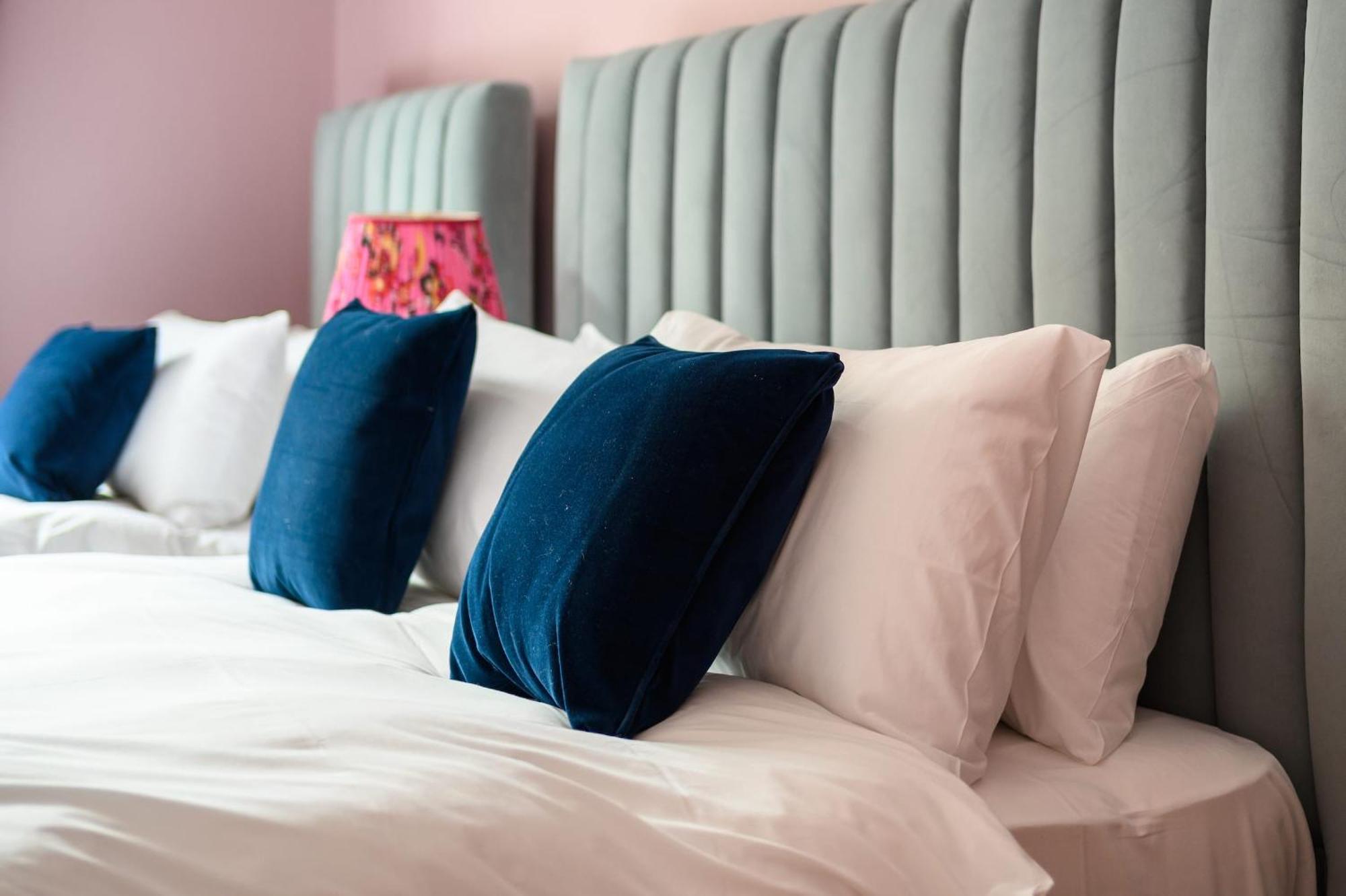 Queen Charlotte Guesthouse エディンバラ エクステリア 写真