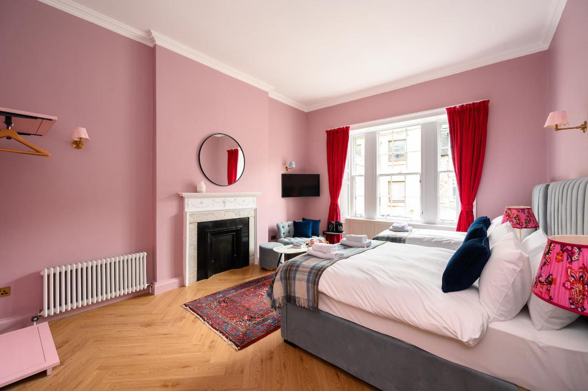 Queen Charlotte Guesthouse エディンバラ エクステリア 写真