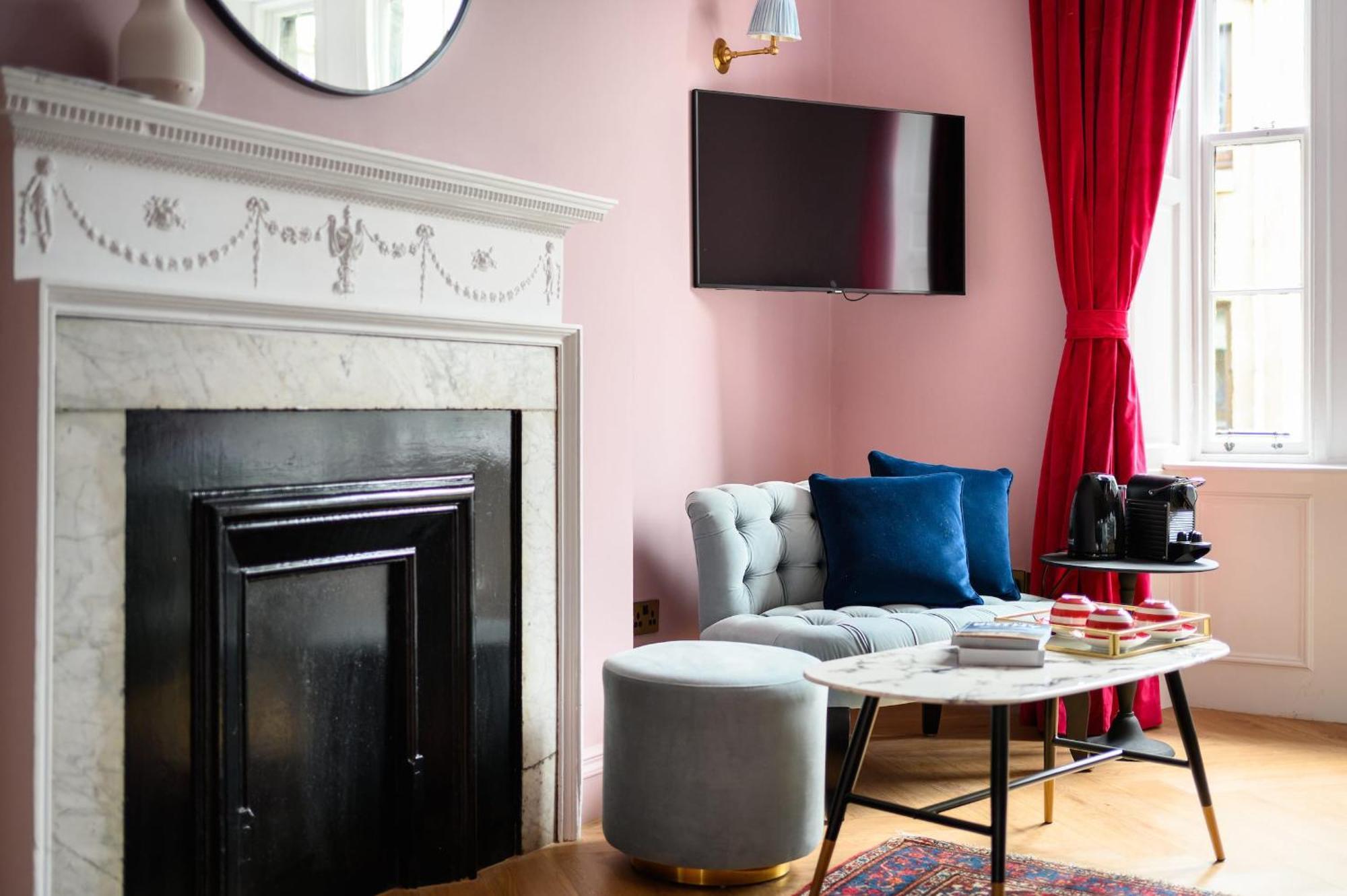 Queen Charlotte Guesthouse エディンバラ エクステリア 写真