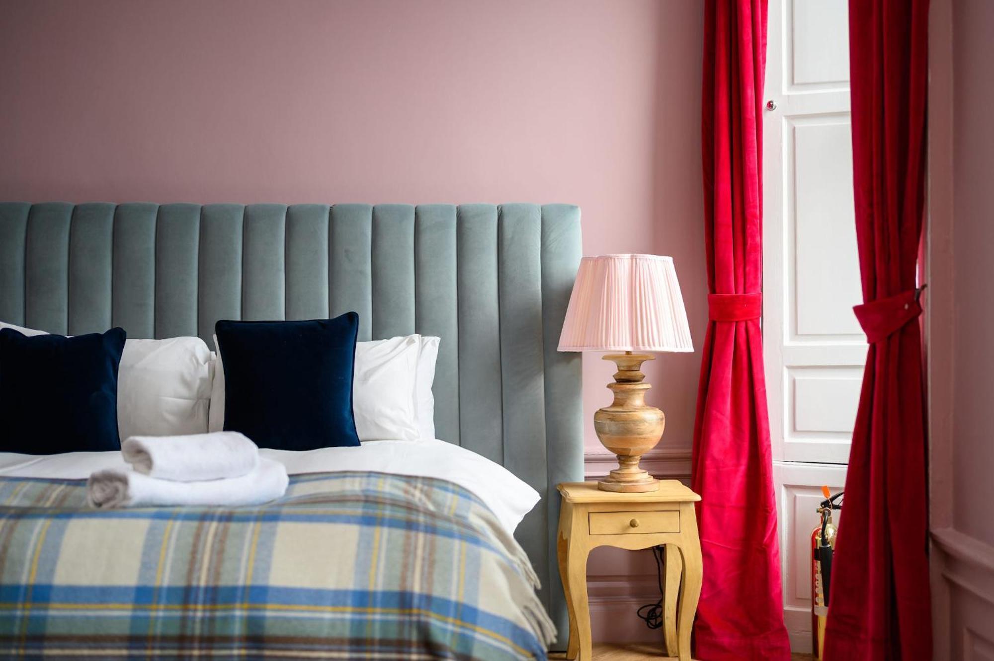 Queen Charlotte Guesthouse エディンバラ エクステリア 写真